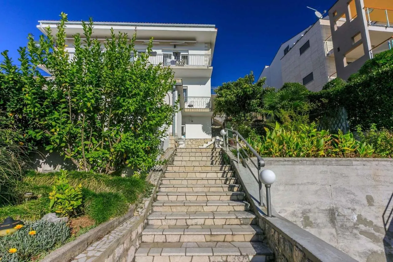 One-Bedroom Apartment In Dramalj Xxv Croatia